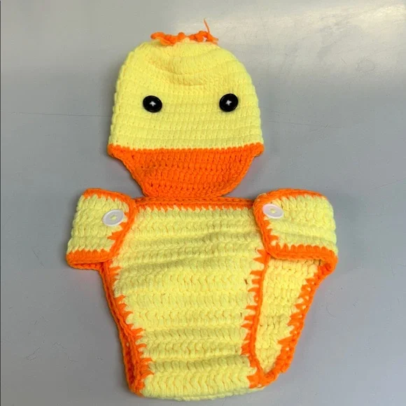 NWOT Baby Outfit Duck Hand Crochet Costume PhotoOp Party Halloween - Picture 1 of 9